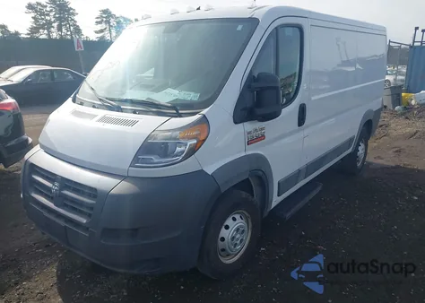 2017 Ram Promaster 1500 Low Roof 136 Wb z USA, uszkodzony, nr VIN 3C6TRVAG5HE526811